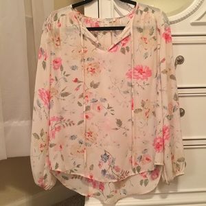 Violet + Claire floral blouse